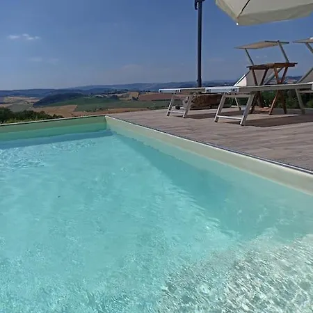 Casale Dei 3 Galli *